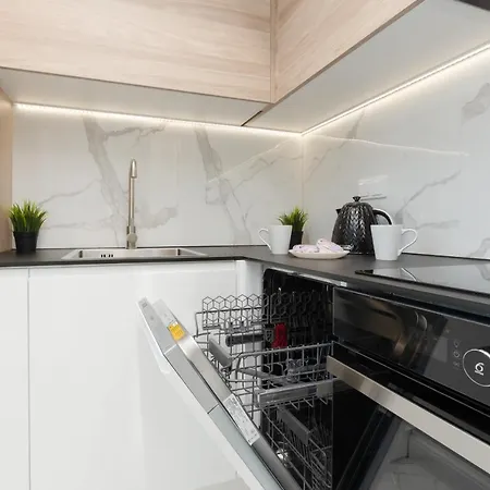 Cosy Apartment On Wola Goleszowska By Noclegi Renters Warszawa Zewnętrze zdjęcie